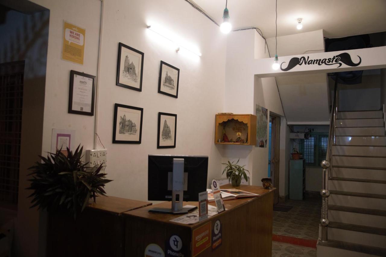 Moustache Khajuraho Hostel Екстериор снимка
