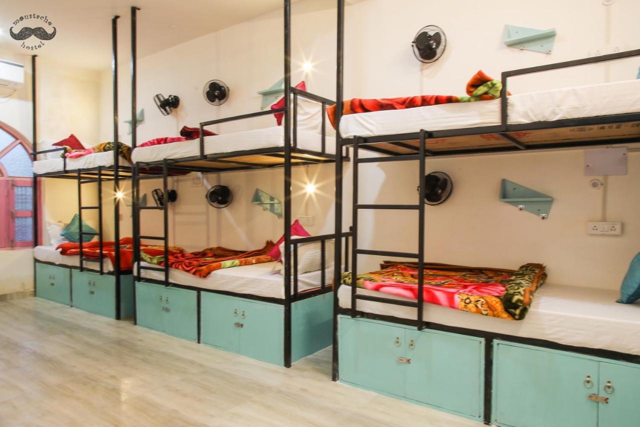 Moustache Khajuraho Hostel Екстериор снимка