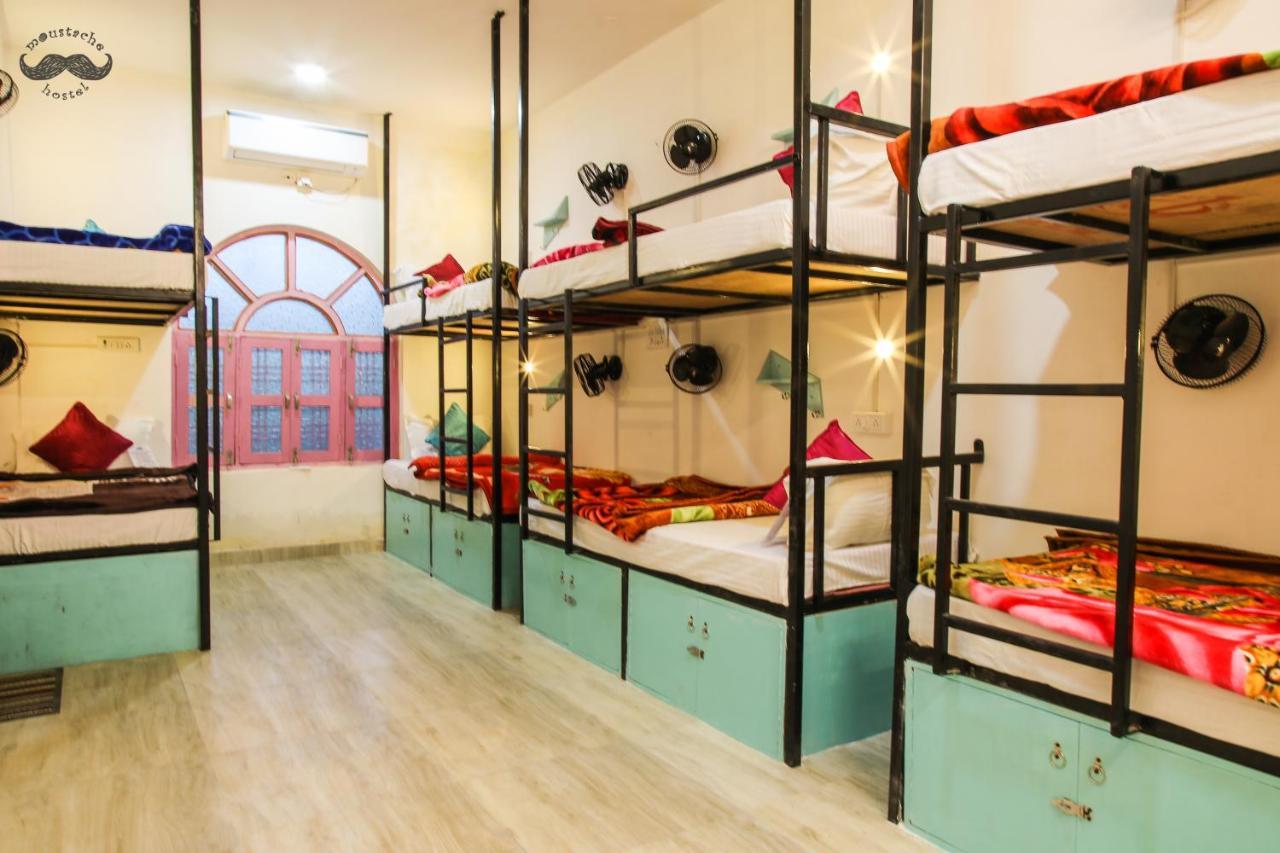 Moustache Khajuraho Hostel Екстериор снимка
